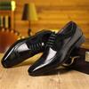 Men's Dress Shoes Classic Retro Brogues Leather Shoes Lace Up Oxford Footwear Luxury Wedding Party Shoe Men Casual Leather Shoes