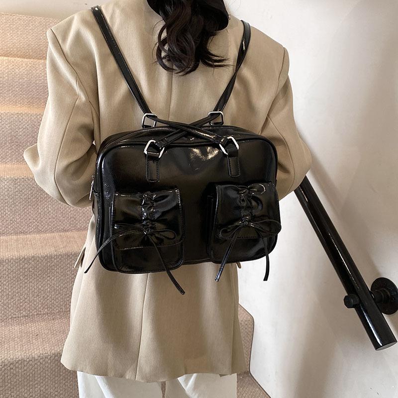 Retro high-end portable small square bag women's bag 2025 new simple commuter bag casual backpack