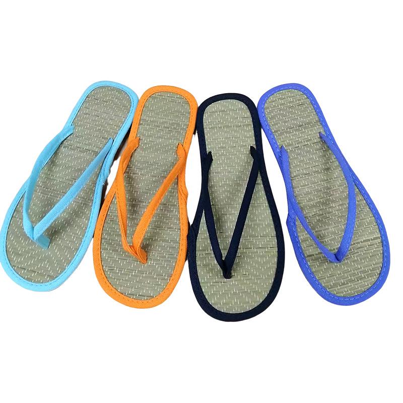 Flip-Flops aus Rattan im japanischen Stil: Unisex Sommer Indoor/Outdoor Strohmatten-Hausschuhe