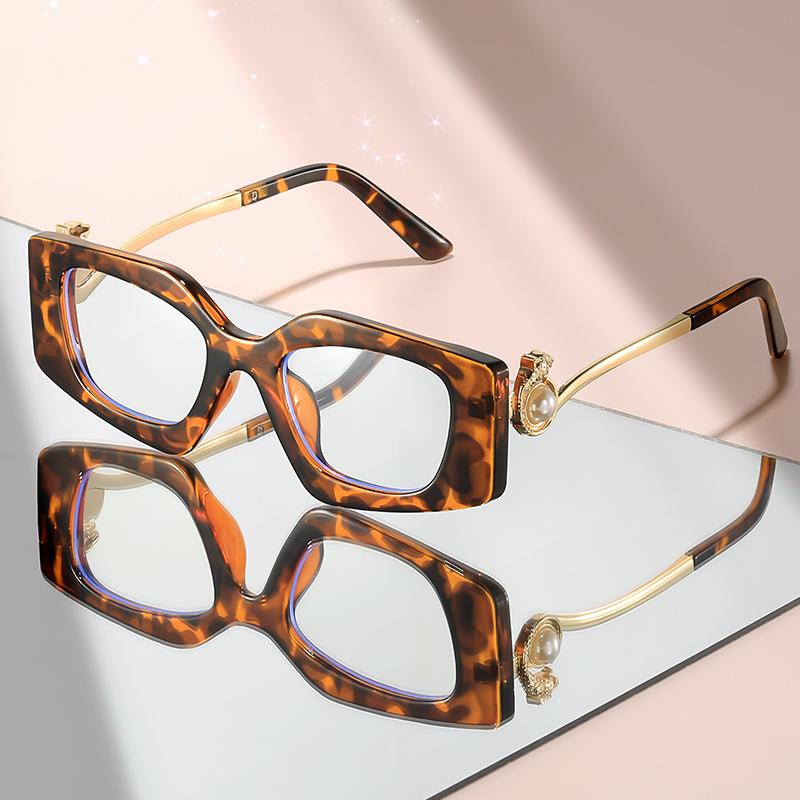 New Small-Frame Cat Flat Light Glasses With Metal Imitation Pearl Temple And Fashionable Decorative Anti-Blue Light Glasses