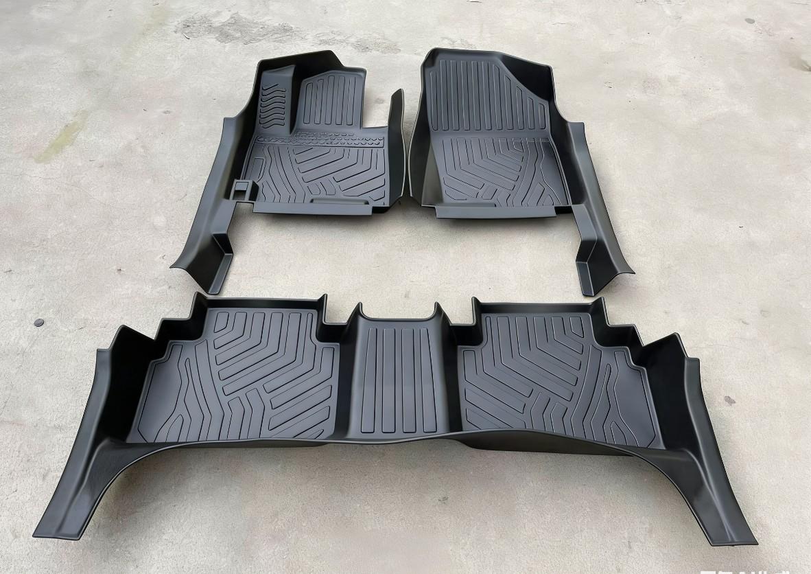 Kia Sportage 2022-2025 Trunk Mat: Full Coverage TPE for HEV Hybrid 5-seater Single Layer TPE Full Surround Floor Mat
