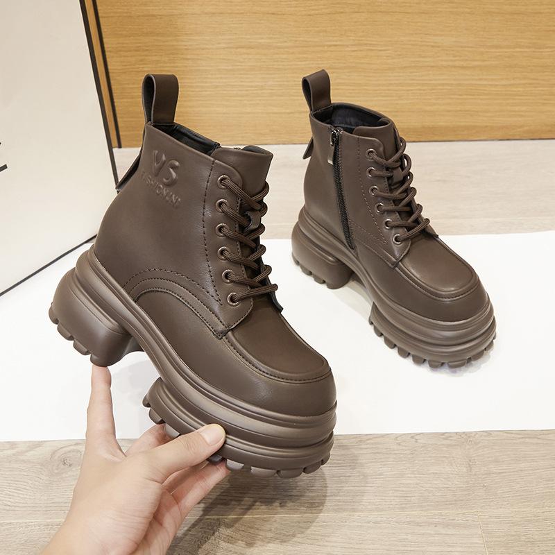 Thick-soled Martin Boots for Women's 2025 Autumn and Winter New Small Inner Height-increasing Short Boots British Versatile Medium Tube Women's Boots