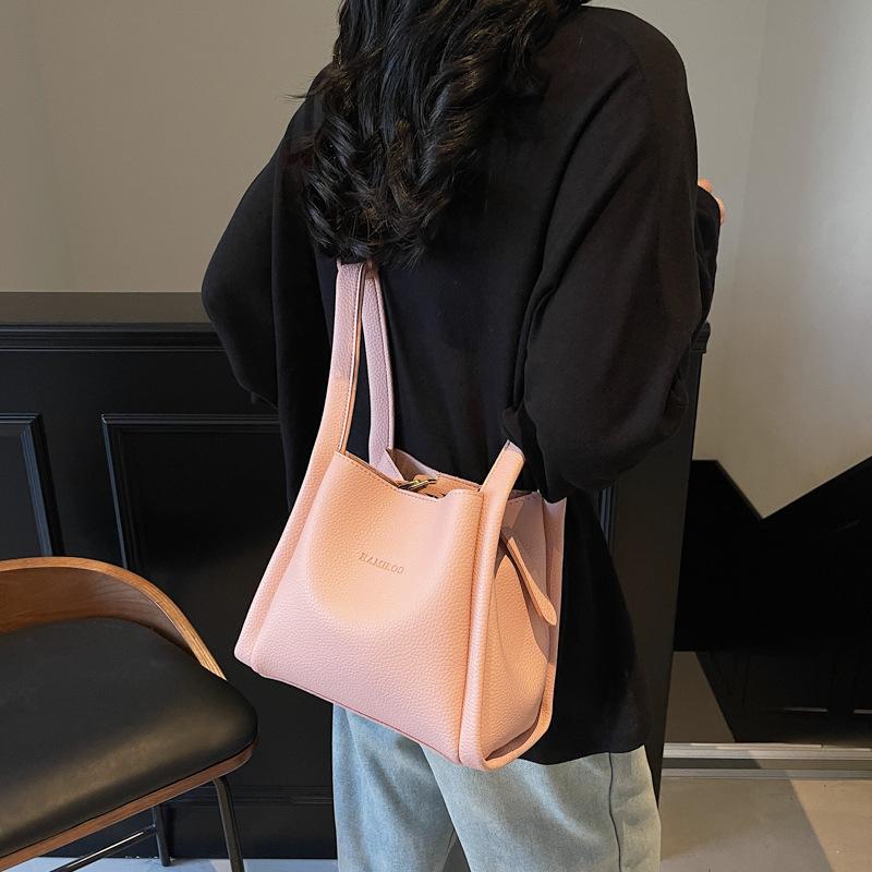 Women's Bag 2025 Winter New Vegetable Basket Simple Handbag Soft Leather Shoulder Bag Oblique Span Bucket Bag