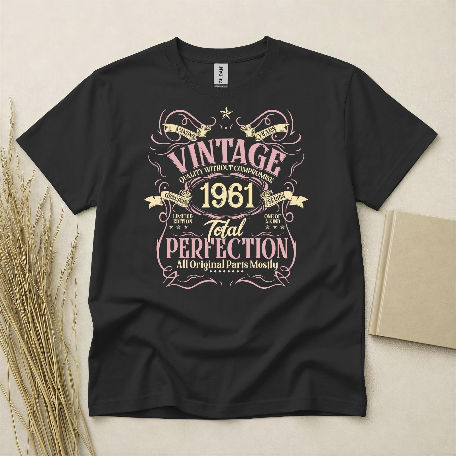 65th Birthday TShirt Born In 1961 65 Years Old Gifts Vintage 1961 TShirt Limited 2XL
