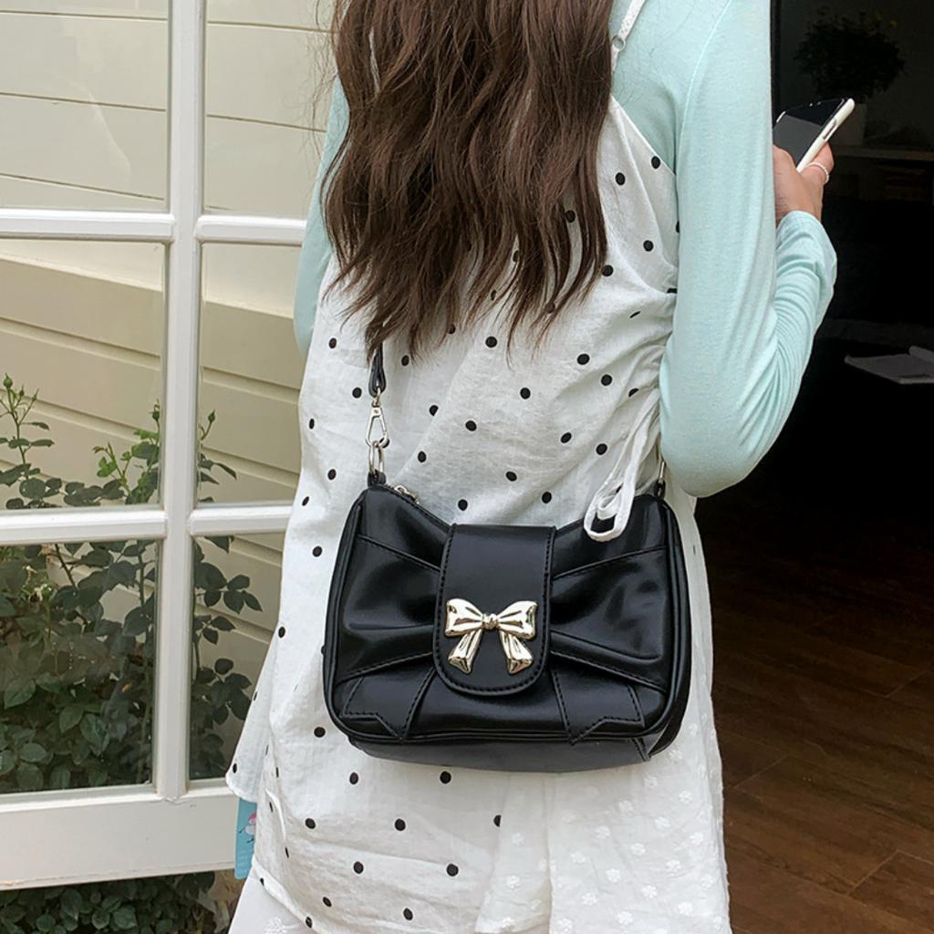 Women's Armpit Bag New Millennium Pleated Crossbody Bag Spicy Girl Single Shoulder Fashion