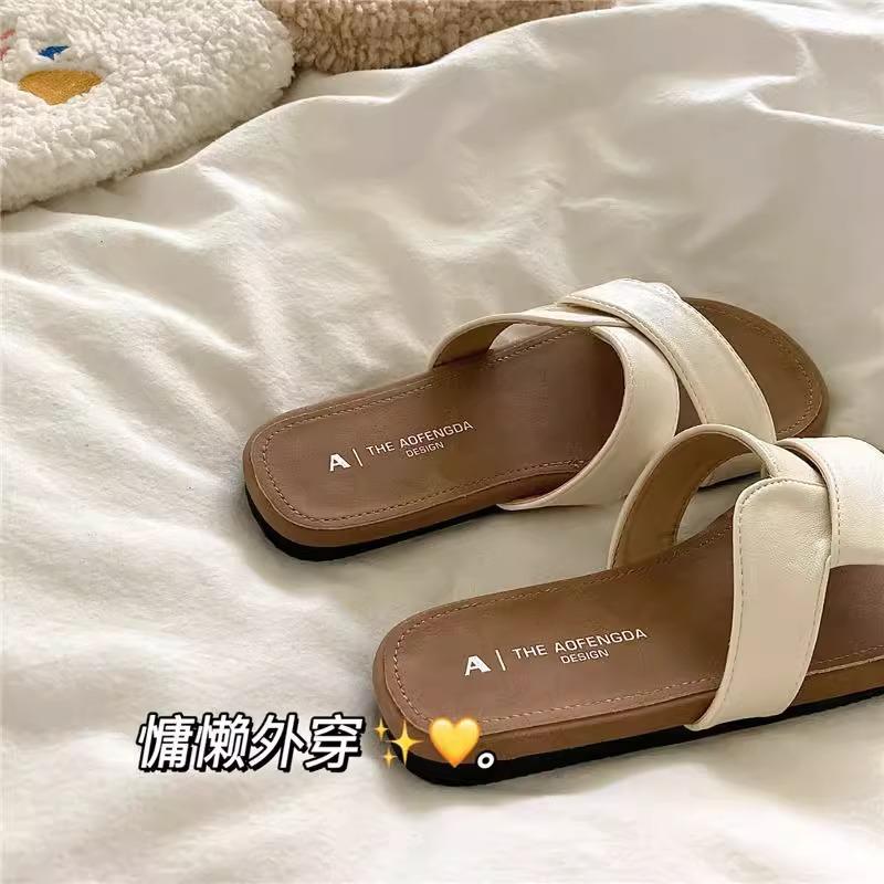 Soft Leather Version~ Textured Niche Fashion Cross Slippers Women's Soft Bottom Outer Wear Summer Flat Bottom One Word Beach Cool Slippers