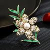 Ladies' Light Luxury Design Elegant Flower Leaf Brooch Fashionable Square Zircon Imitation Pearl Brooch Versatile Niche Design