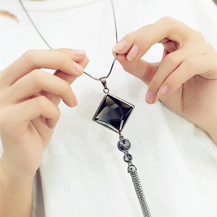 Korean Elegant Tassel Sweater Chain Necklace for Women