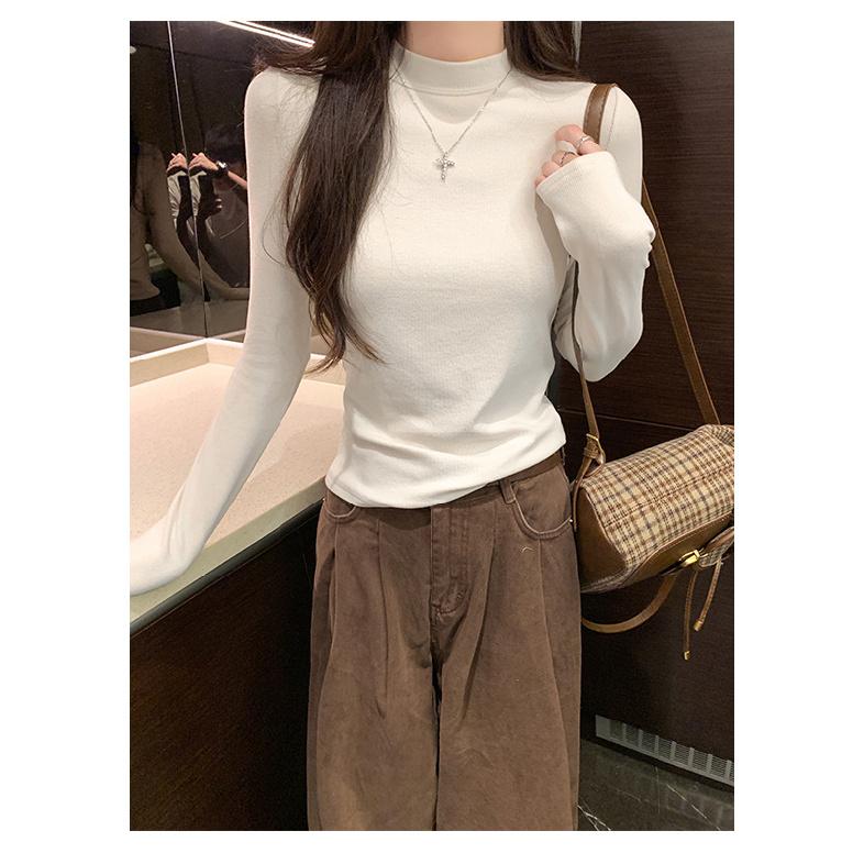 Korean-style gentle solid color long-sleeve knit sweater 2026 spring and autumn new soft and cozy inner layer warm base top for women