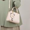 Bags autumn and winter women's messenger bags are now popular shoulder bags, light luxury fashion versatile leather bags, handbags