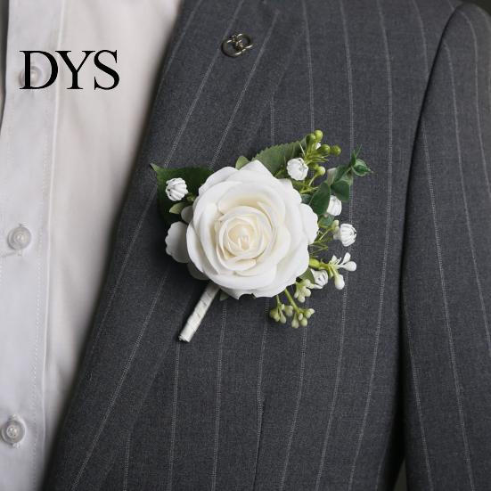 Corsage Suit Wedding Wristlet Band with Faux Pearl Embellished Brooch Simulated Roses Bride Groom Romantic Floral Accessories Prom Decoration