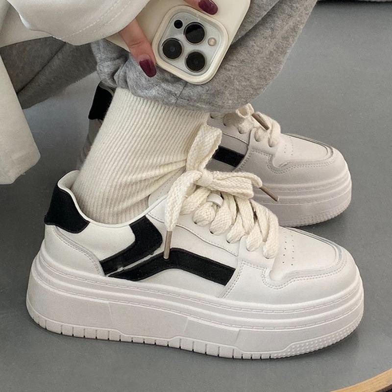 

thick-soled little white shoes women s tide niche increases the height of spring and summer new casual sports board shoes round head 35