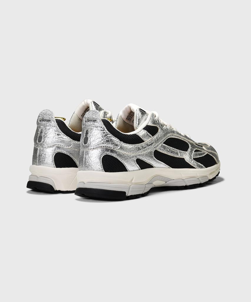 The Mercer Brand (U) The Re-Run Pineapple 2.0 Multicolor