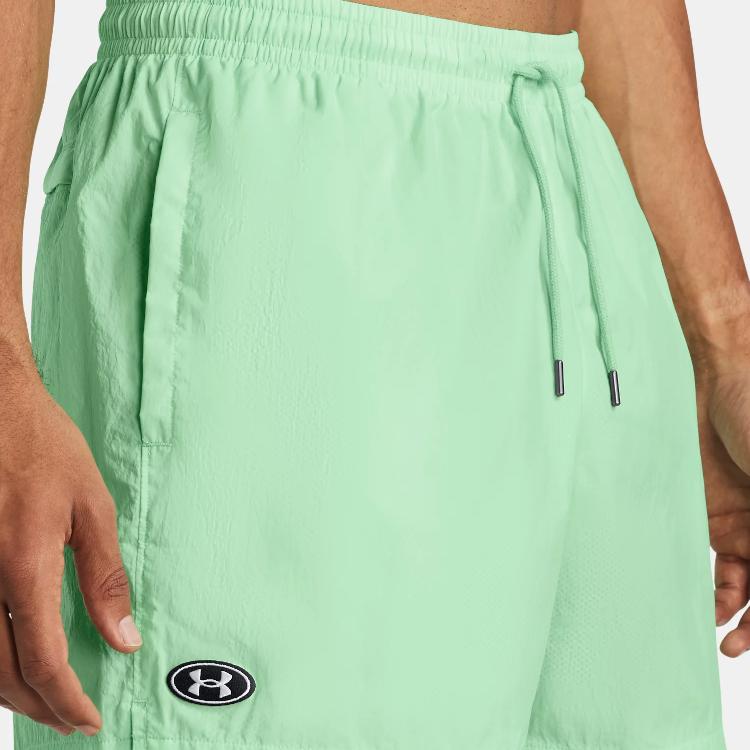 Under Armour Solid Color Mid Rise Drawstring Loose Casual Shorts Men shorts Matrix-Green 1383351-350