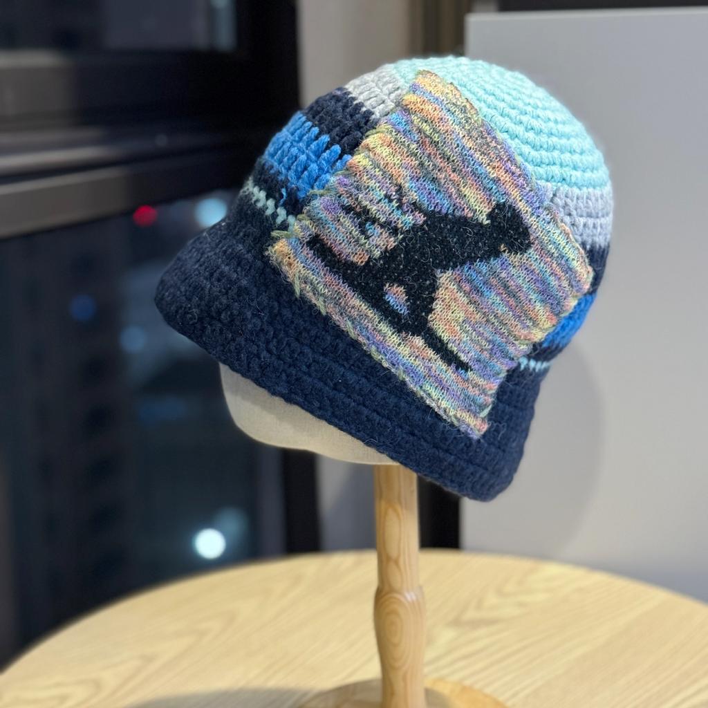 Hand woven Patchwork Woolen Hat for Women in Autumn and Winter Face Showing Small Toe Cap Warm Knitted Fisherman Hat