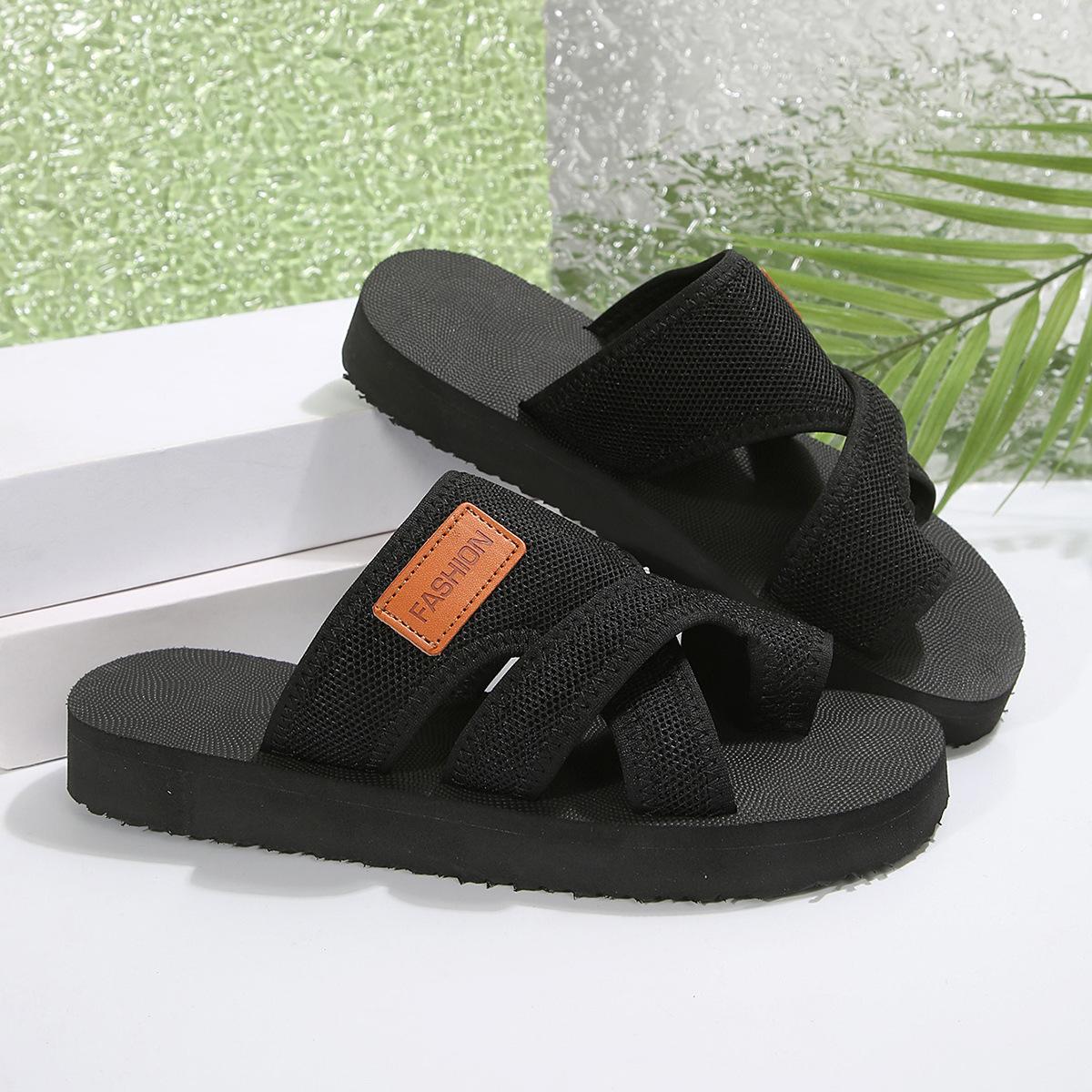 

Light foam sole foreign trade large size slippers 2025 European and American flat bottom casual open toe cover toe beach sandals women s shoes 35 чёрный