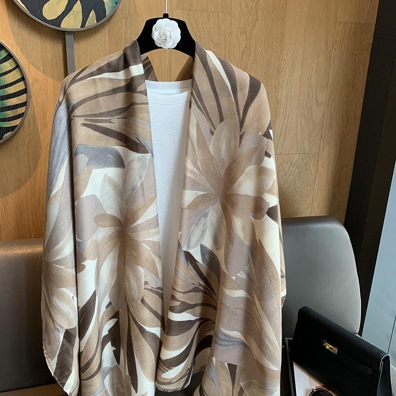 

Winter Vintage Leaf Floral Fringe Viscose Shawls Scarf Lady High Quality Wrap Pashmina Stole Bufandas Muslim Hijab 180*90Cm