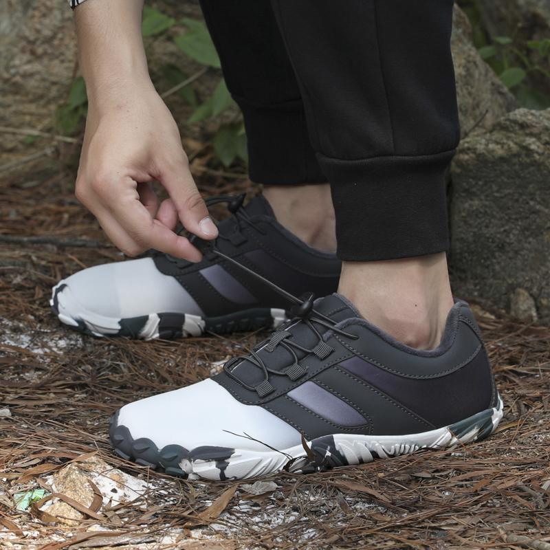 Winter Outdoor Cotton Boots Warm Snow Boots Cotton Boots Comfortable Inner Non-Slip Soles Waterproof Upper Men's Boots Warm