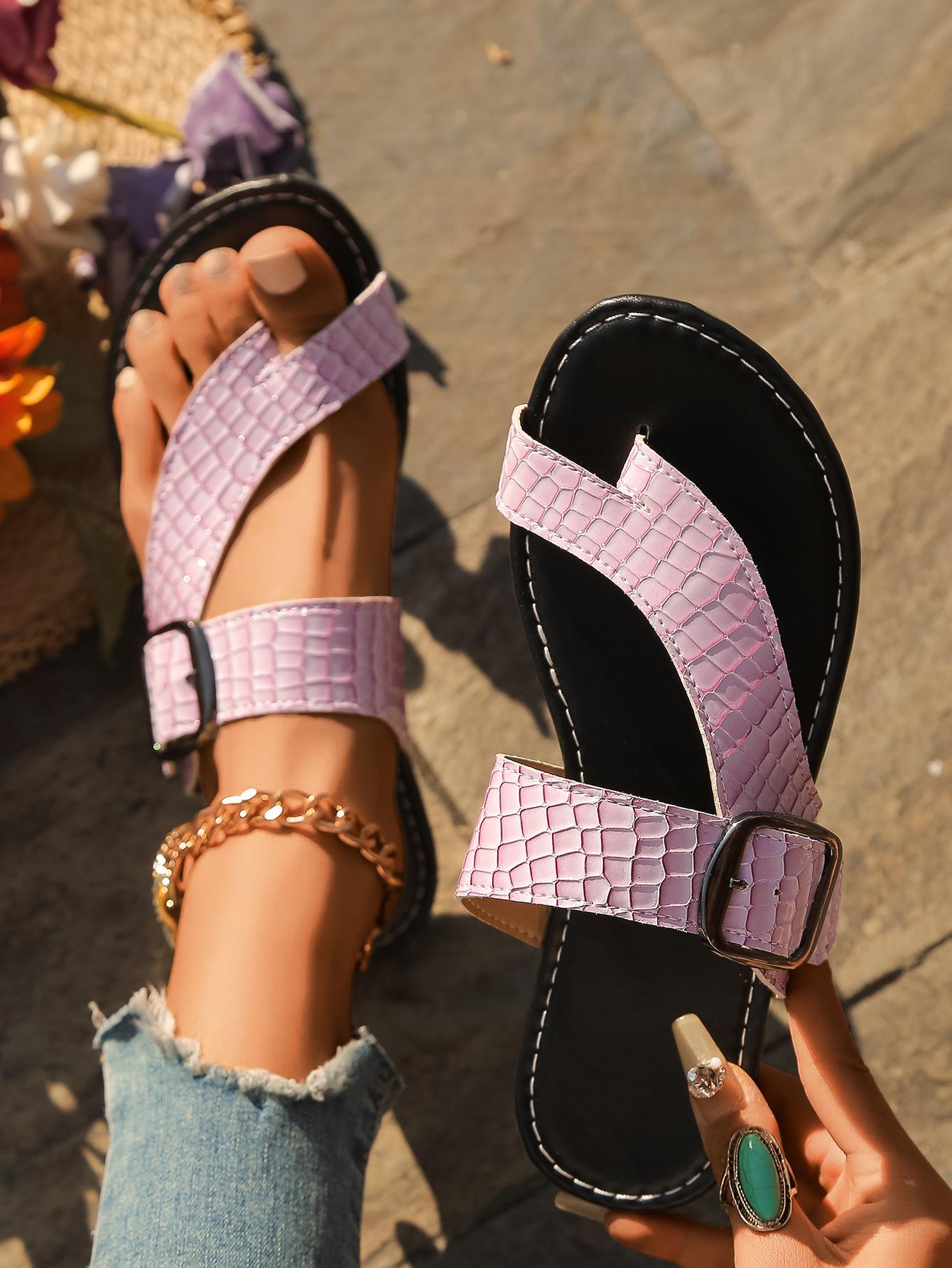 

New Plus Size Belt Buckle Toe Slipper Women s Summer Fashion Flat Roman Beach Slipper Women 43 фіолетовий