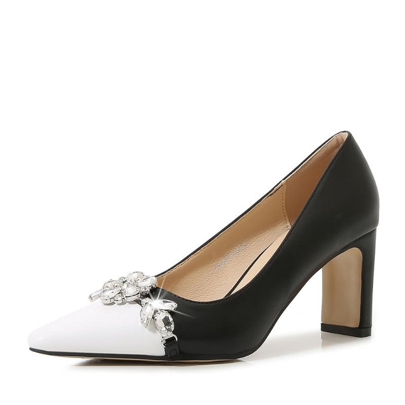 

Летние новые туфли на высоком каблуке для девочек, женская обувь, нишевый дизайн, остроносые, в студенческом стиле, большого размера, на толстом каблуке, одинарные туфли 46 чёрный