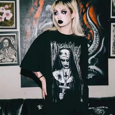 Tops – T-Shirts