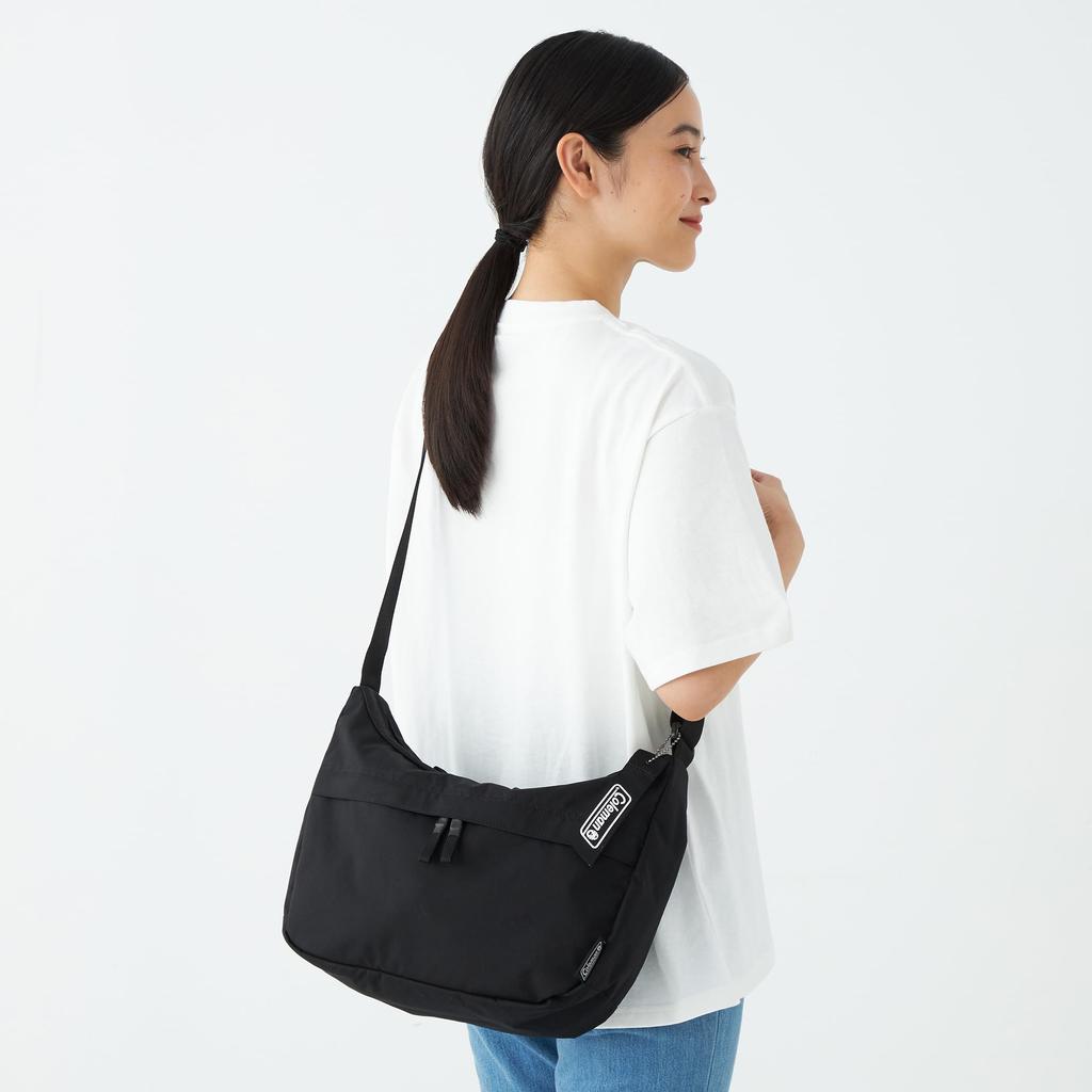 Coleman Uniwalker Banana Shoulder Bag (Black)