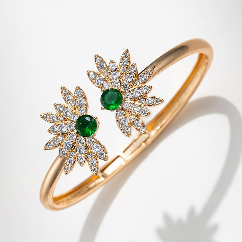 Premium Emerald Daisy Sunflower Bracelet Open Jewelry One Size(18CM~21CM)
