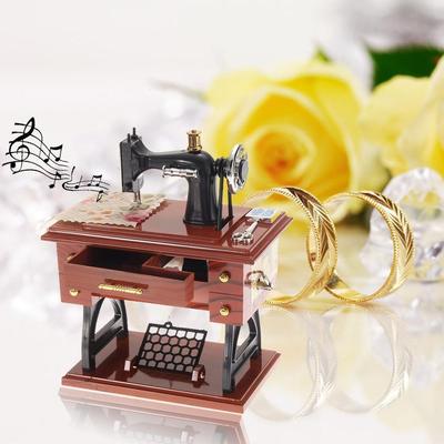 Sewing Machine Music Box Birthday Presents Vintage Music Box Party Props Household Mini Ornaments for Girlfriend Valentine Gifts