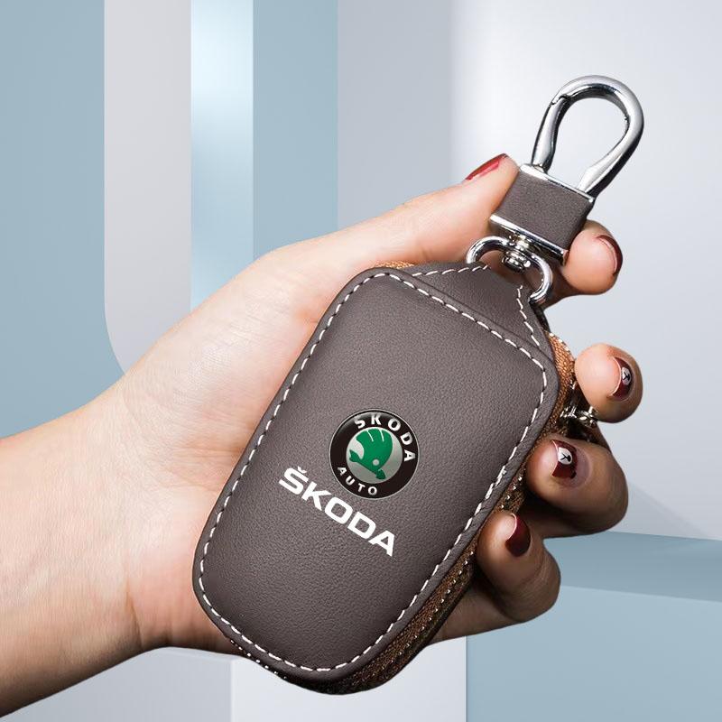 LQLT3 Leather Car Remote Key Cover Keychain Case Bag Protector for Skoda VRS Octavia 2 3 Rapid Kodiaq Karoq Fabia Kamiq Superb