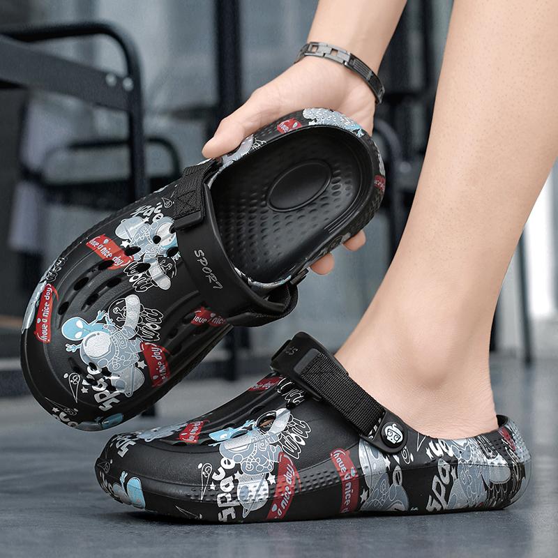 Fashion 2025 Summer Men's Sandals New Home Garden Shoes Comfortable and Lightweight Men Slippers Non-Slip Soft Bottom Flip Flop Sandals