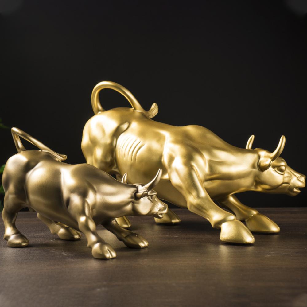 Wall Street Top Bull Market Office Use Bookcase Wine Cabinet TV Cabinet Tabletop Nice Resin Crafts Ornaments Durable