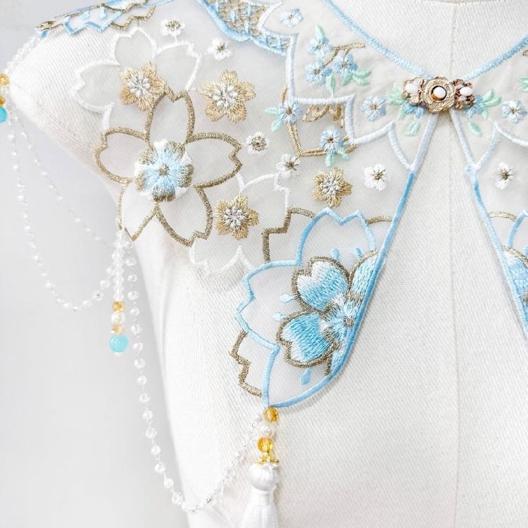 Elegant Horse Face Skirt Collar Embroidery Flower Decorative Shawl for Ancient Costume Cultural Event Ceremony Neckpiece