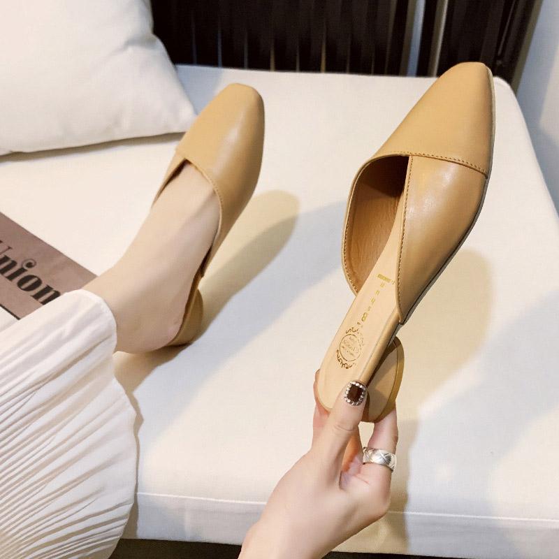2025 Sommer Mode Damen Spitz Zehen Slipper Nude Weiß Quadratische Niedrige Absätze Draußen Damen Pantoletten Luxusmarke Strand Mules Schuhe