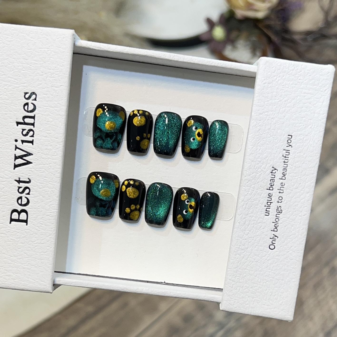 

Носить Броню Короткий Синий Кошачий Глаз Расписанный Вручную Бараний Медведь Маникюр Повседневный Стиль Инс Маникюр Нейл-арт Large L