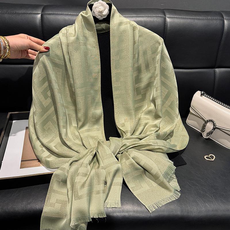 New Summer Sun Protection Beach Towel for Women In Spring and Autumn with Air-conditioned Room Shawl Extra Large Sky Silk Gauze Scarf Scarf