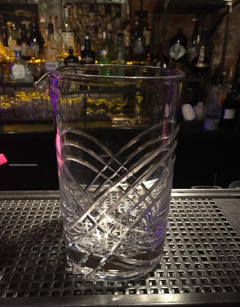 Crystal Cocktail Mixing Glass - Thick Bottom 20oz 600ml Cocktail Glass - Choice for Amateurs & Pros