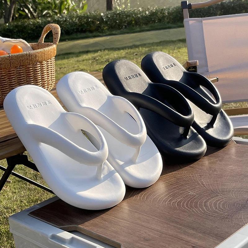 Infradito Estive da Donna con Suola Spessa in EVA: Ciabatte da Spiaggia Leggere e Antiscivolo con Zeppa.