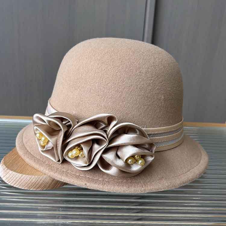 European And American Xiaoxiangfeng Satin Flower Fashion Hat, Small Edge Autumn And Winter Dome Thermal Basin Hat, Women'S Wool Woolen Top Hat