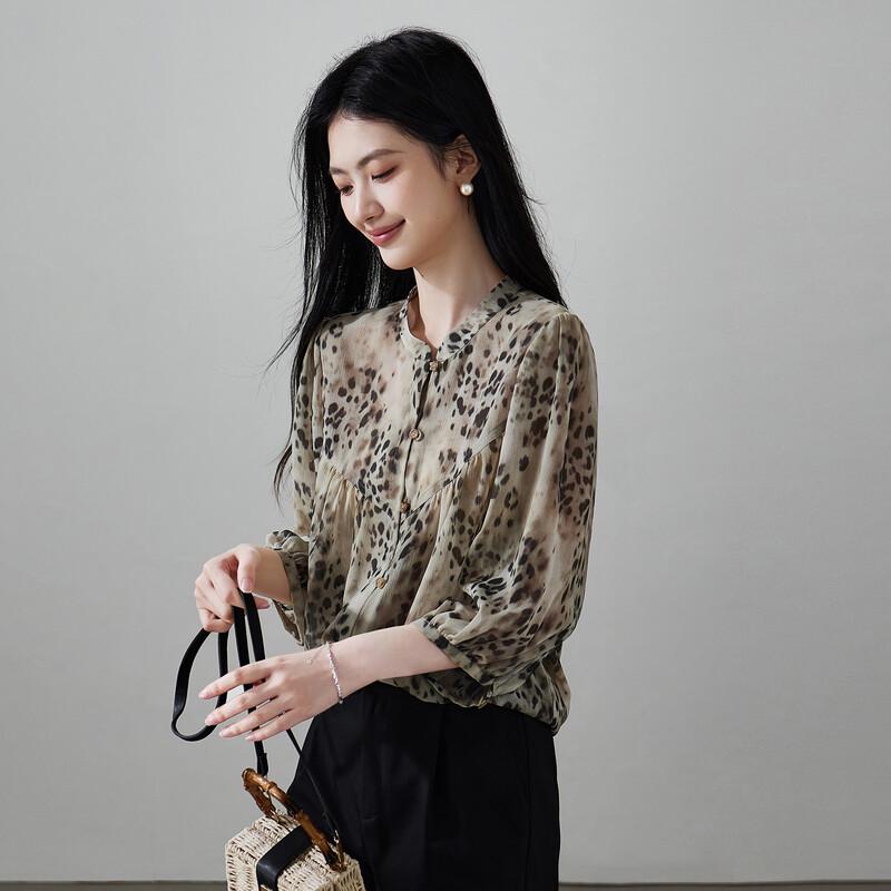 SOFSIL Women s Retro Print Button-Up Blouse M