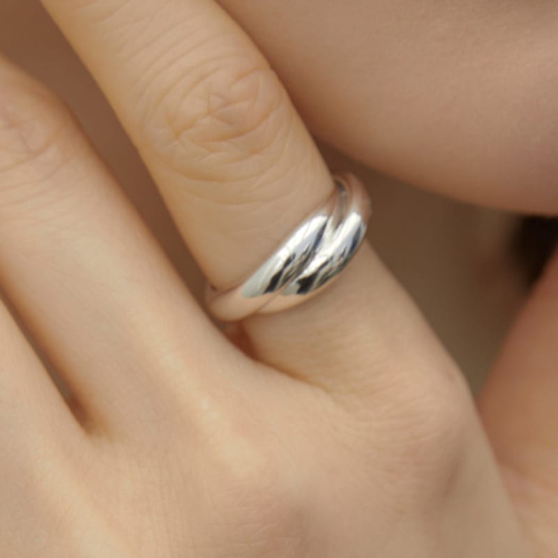 Byweekend Mini Croissant Ring