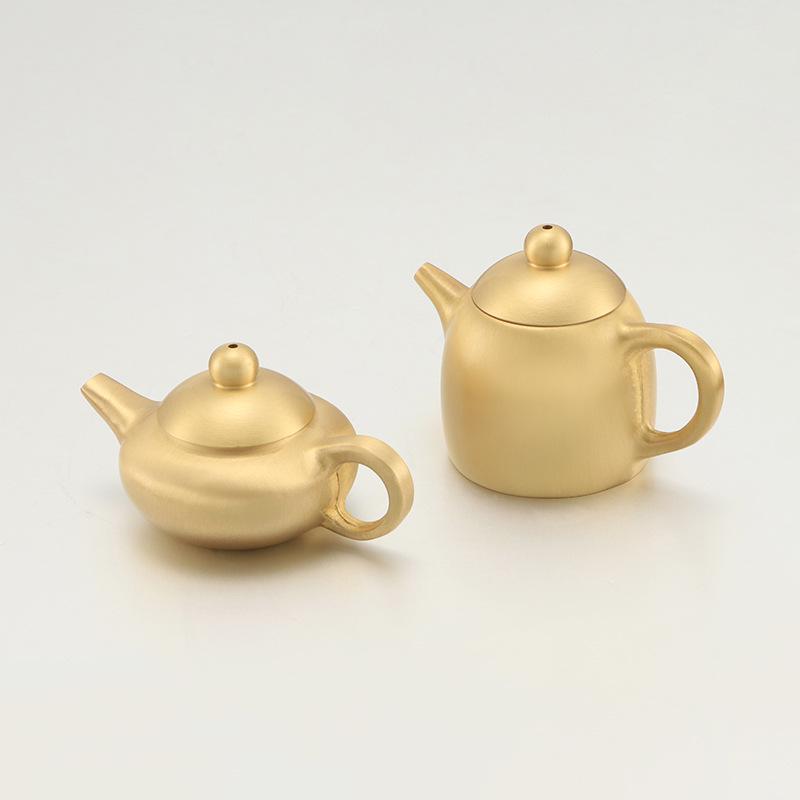 Mini Copper Teapot with Brass Handle - Luck-Bringing Ornament and Incense Holder