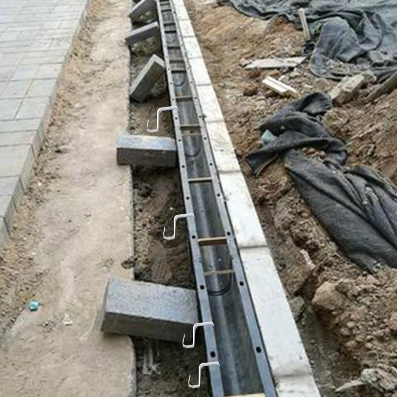 50 Pieces Small Gutter Hook Decoration for Securing Christmas Light on Eaves Gutters and Balconies Daily Casual Use HX6C