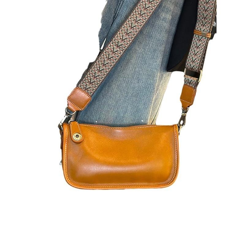 Light Luxury First-Layer Cowhide Women'S Messenger Bag, Fashionable Underarm Bag, High-End Dumpling Bag, Single Shoulder Leather Bag.