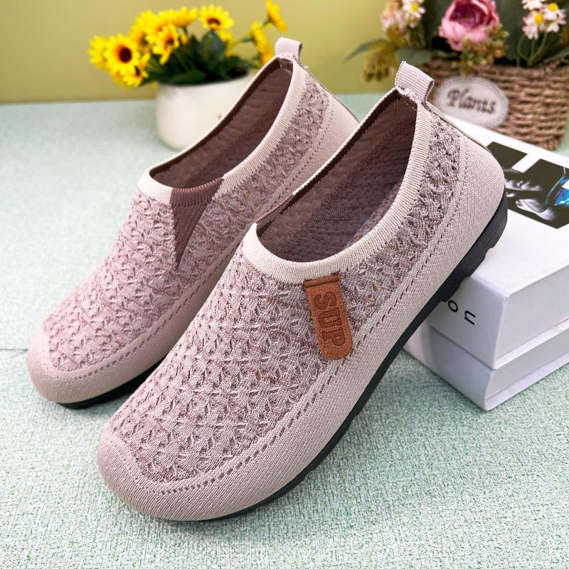 2025 Spring/Autumn Women's Knit Breathable Slip-On Shoes - Soft Sole Lazy & Mom Style