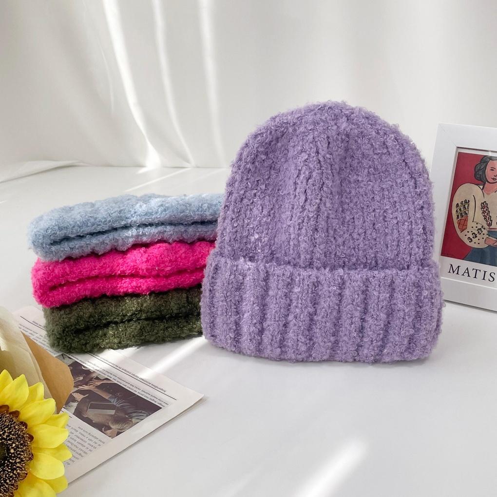 Women's and Men's Daily Buckle Wang Golji Beanie Hat