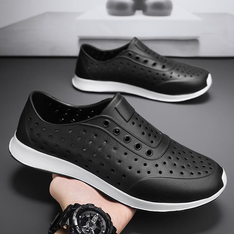 LUCHI Summer Sports Waterproof Closed-Toe Sandals for Couples