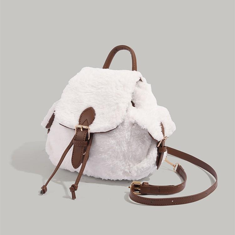 Autumn Winter New Plush Backpack for Girls, Suitable for Class and Commute, Versatile Casual Mini Backpack, Korean Style Small School Bag