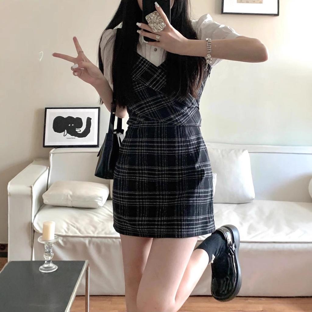 Sweet Spice Girl Fake Two-piece Shirt Splicing Skirt Summer College Style Plaid Design Sense Waist Bubble Sleeve A-Word Short Skirt
