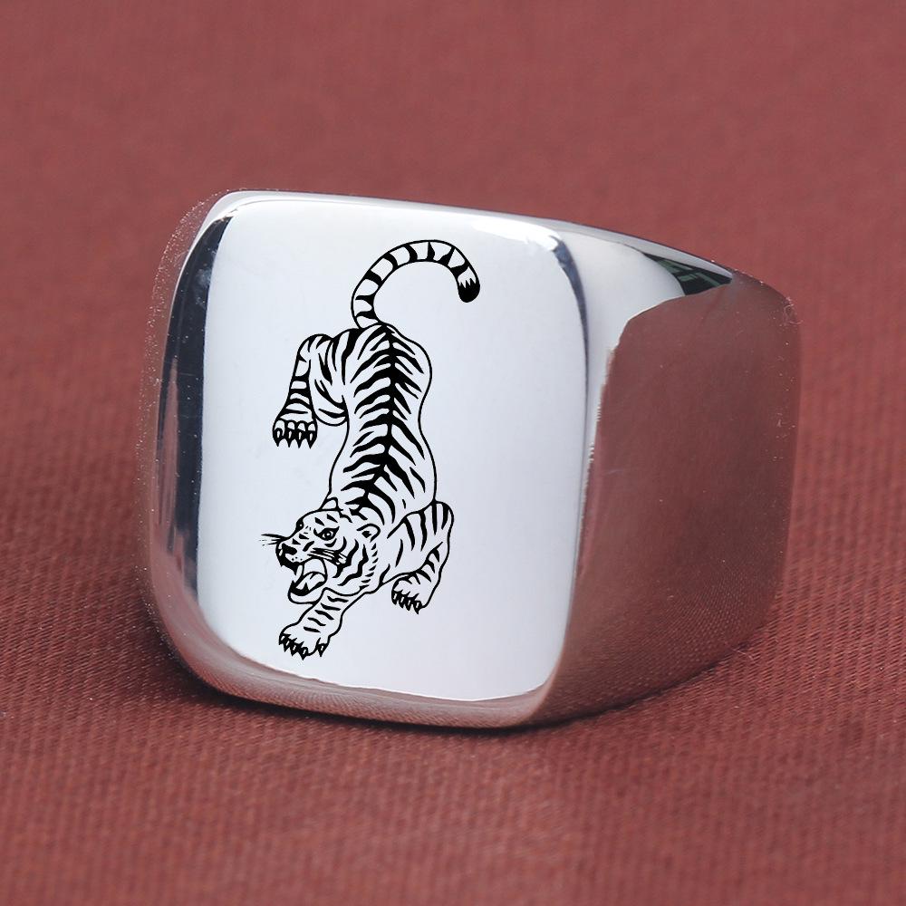 Retro European-American Style 18MM Laser Engraved Tiger Stainless Steel Ring for Women