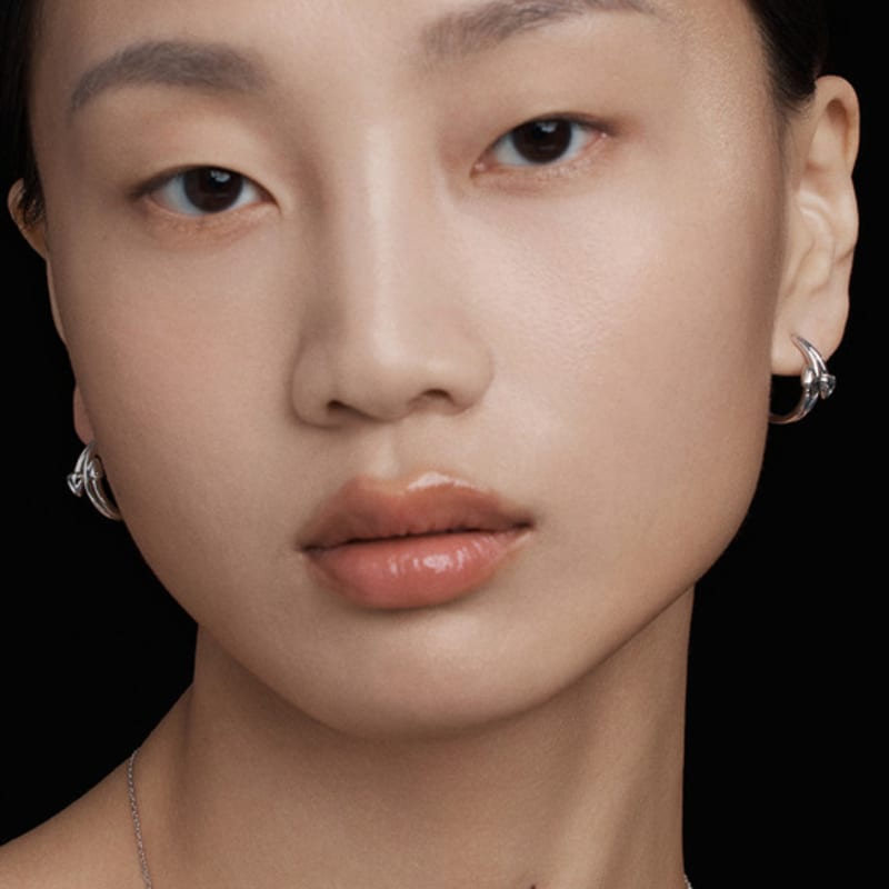 amidibloom arrow hoop earrings (2color)